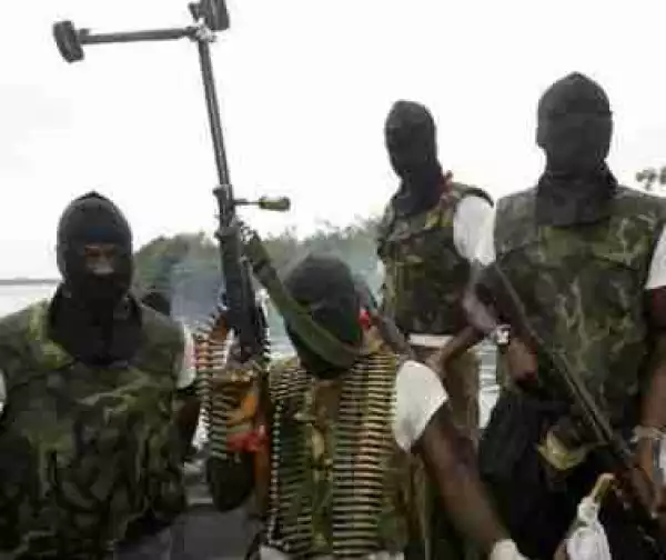 Oh Boy!! Militants Threaten To Bomb Oil Facilities In Niger Delta (See Details)